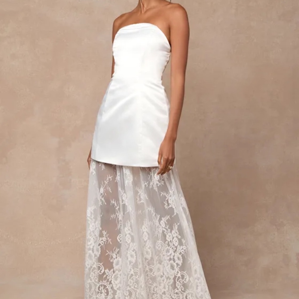 Lulu's Strapless White Lace Dress
